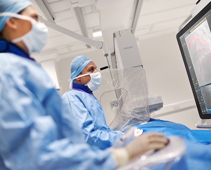 Procedimiento de cardiolog&iacute;a intervencionista para coronariopat&iacute;as